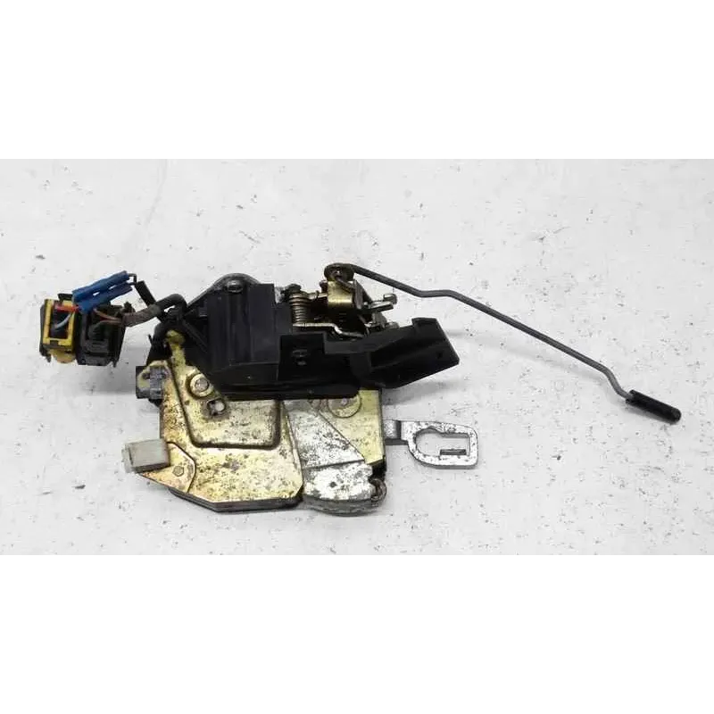 Serrure porte arriere gauche bmw serie 3 e36