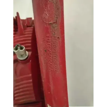 Feu arriere droit citroen c4