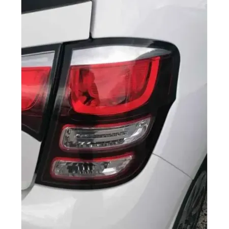 Feu arriere droit citroen c3