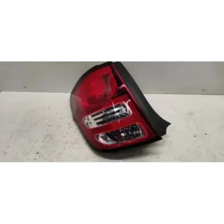 Feu arriere gauche citroen c3