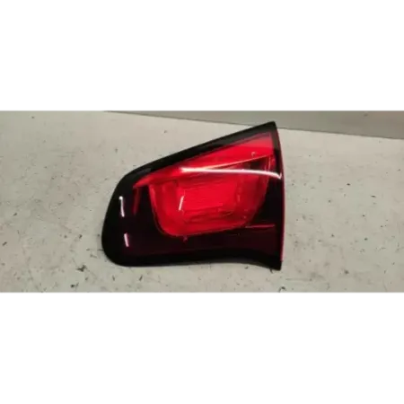 Feu arriere interieur droit citroen c3