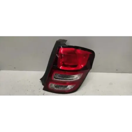Feu arriere droit citroen c3