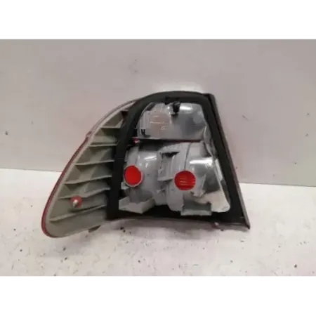 Feu arriere droit bmw serie 3 e46