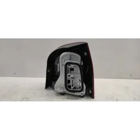 Feu arriere gauche volkswagen polo 9n iv