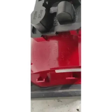 Feu arriere interieur droit audi a4 8k