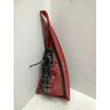 Feu arriere droit citroen c3