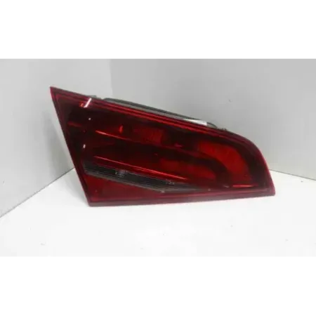 Feu arriere interieur gauche audi a3 8v