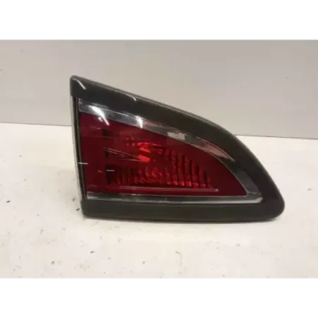 Feu arriere interieur gauche renault scenic