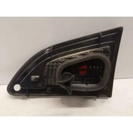 Feu arriere interieur gauche renault scenic
