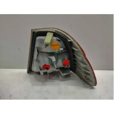 Feu arriere gauche bmw serie 3 e46