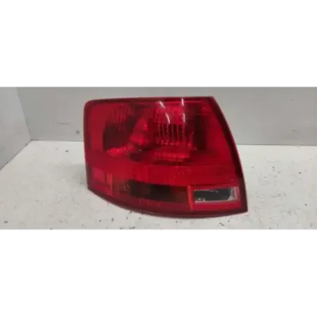 Feu arriere gauche audi a4 8e b6/b7