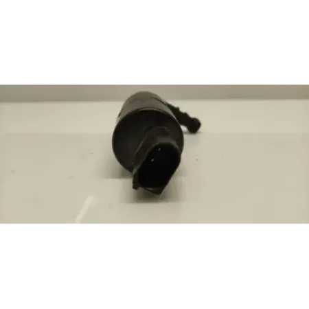 Pompe lave-glace avant bmw serie 3 e46