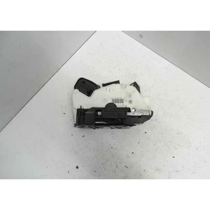 Serrure porte arriere droite volkswagen golf 7 vii