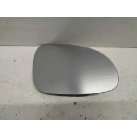Glace retroviseur droit volkswagen golf 5 v