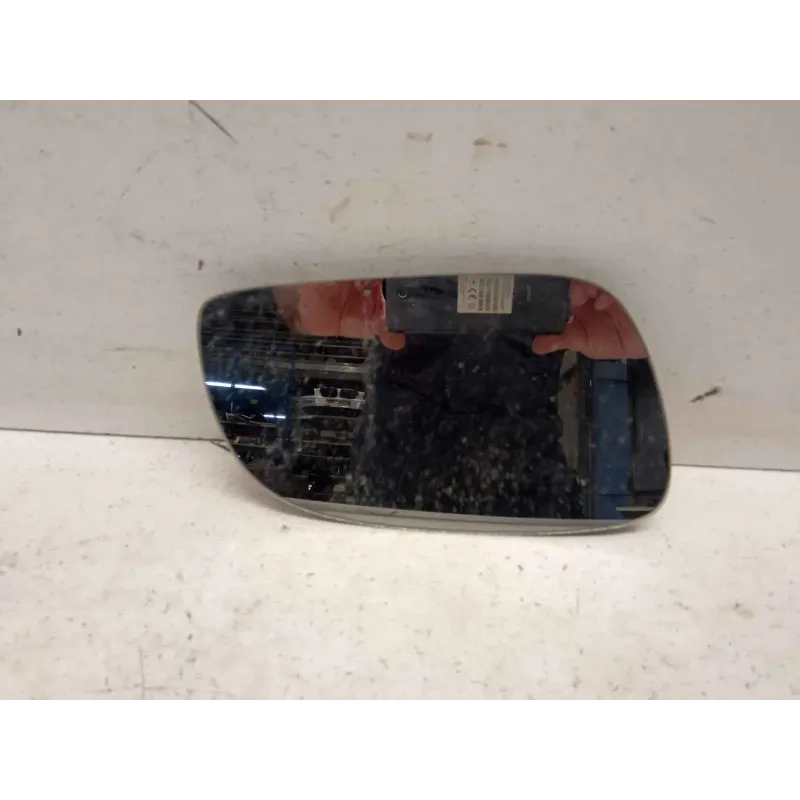 Glace retroviseur droit volkswagen touran 1t