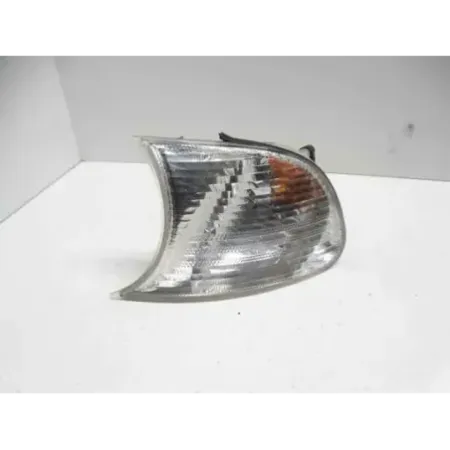 Clignotant avant gauche bmw serie 3 e46