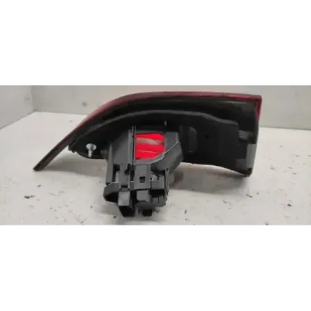 Feu arriere interieur droit bmw x1 e84