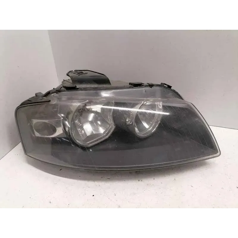 Phare droit audi a3 8p