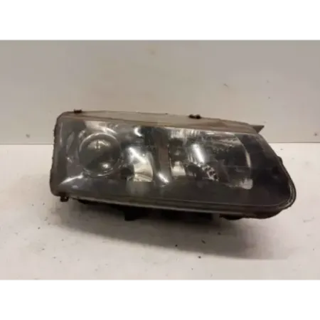 Phare droit renault safrane