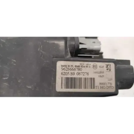 Phare droit peugeot 206