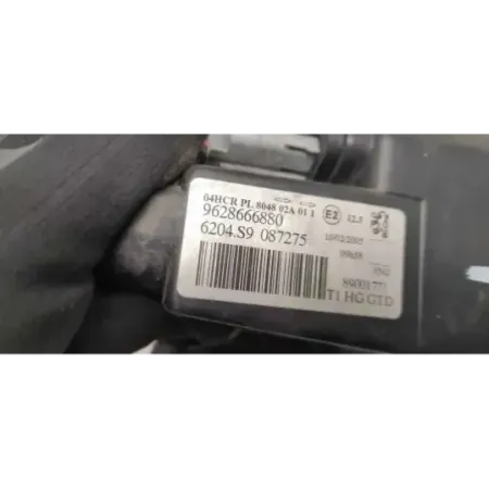 Phare gauche peugeot 206