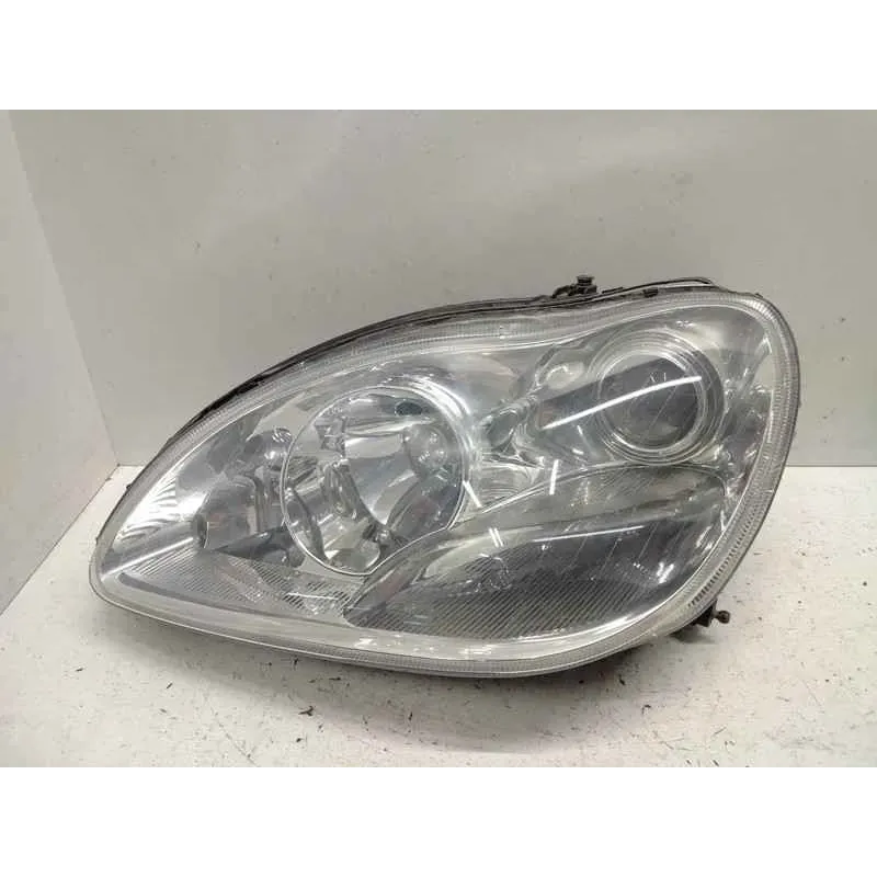 Phare gauche mercedes classe