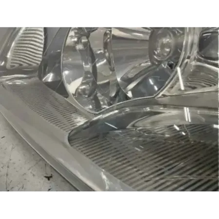 Phare gauche mercedes classe