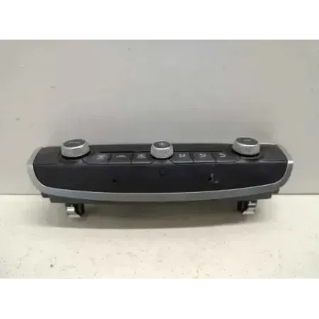 Commande climatisation audi a3 8v