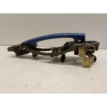 Poignee exterieure porte avant droite