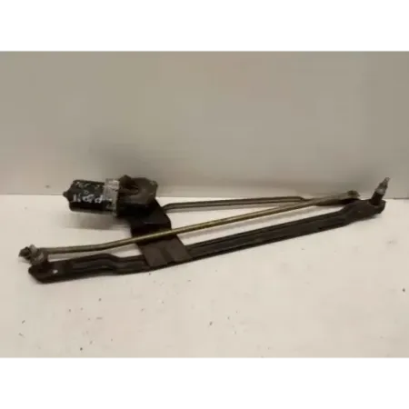 Moteur essuie-glace avant