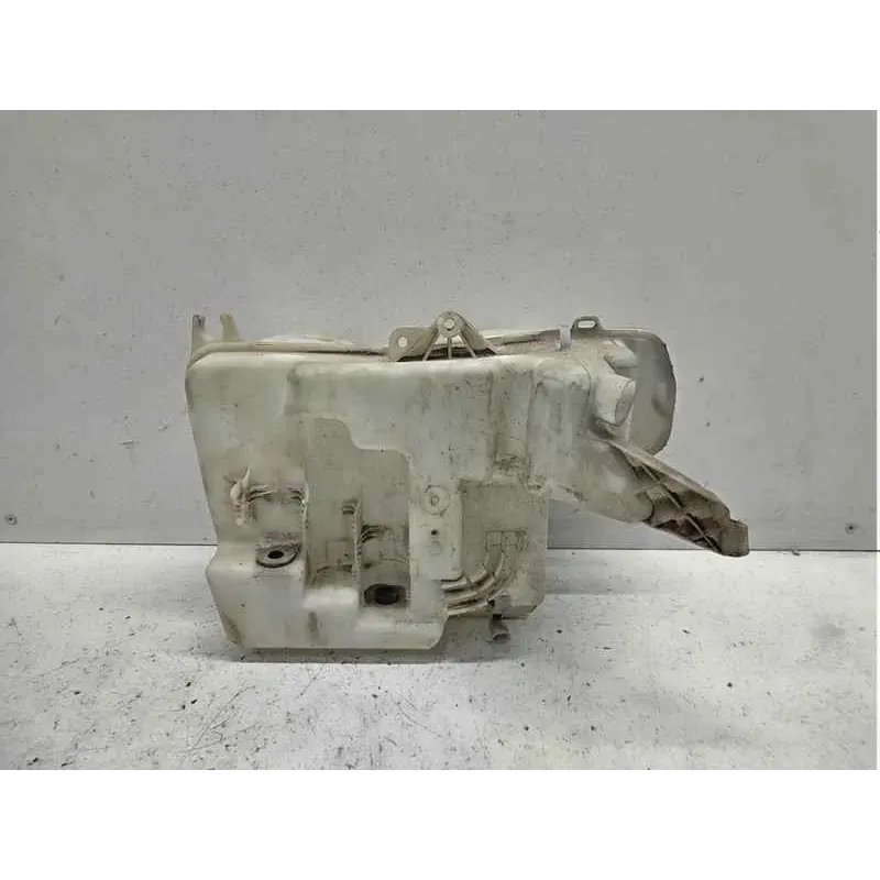 Reservoir lave-glace avant avec lave-phare bmw serie 5 e60/e61