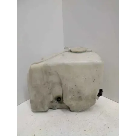 Reservoir lave-glace avant bmw m3