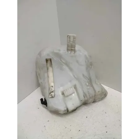 Reservoir lave-glace avant bmw m3