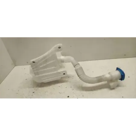 Reservoir lave-glace avant volkswagen tiguan