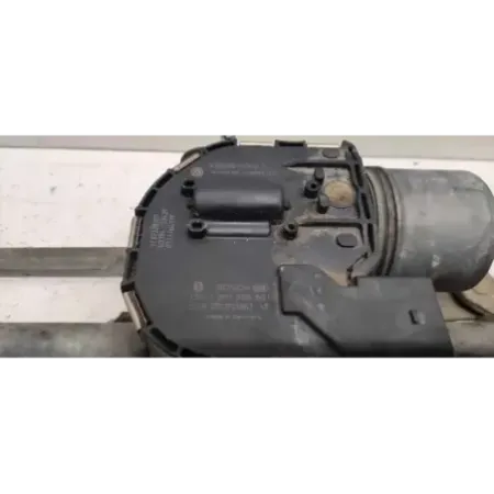 Moteur essuie-glace avant volkswagen golf 5 v