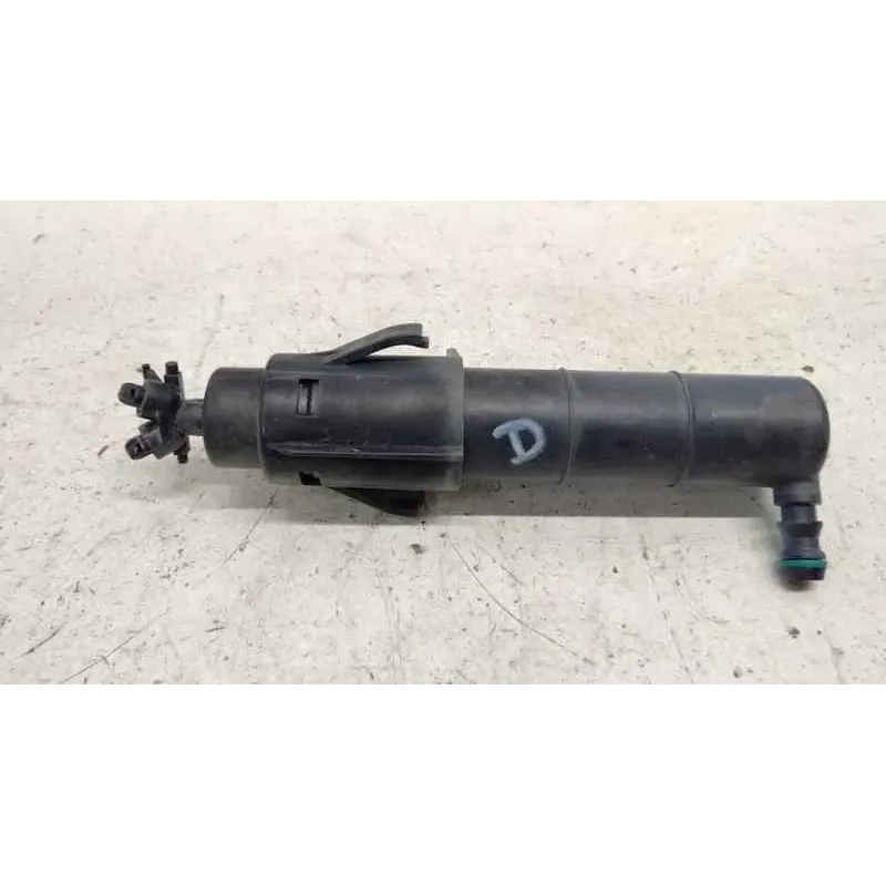 Gicleur lave-phare avant droit volkswagen golf 6 vi