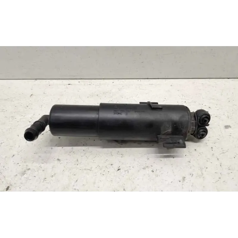 Gicleur lave-phare avant gauche audi a4 8k b8