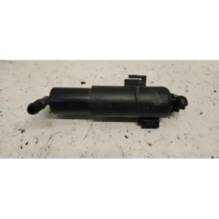Gicleur lave-phare avant gauche audi a5