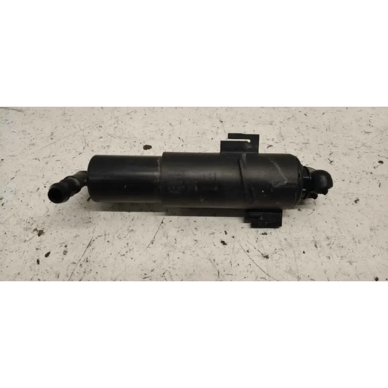 Gicleur lave-phare avant gauche audi a5