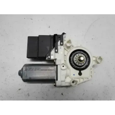 Moteur leve-glace arriere gauche