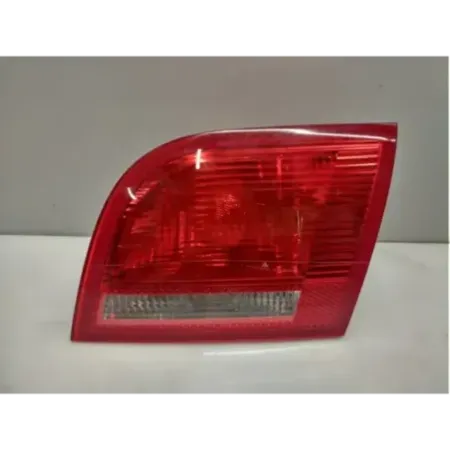 Feu arriere interieur droit audi a3 8p
