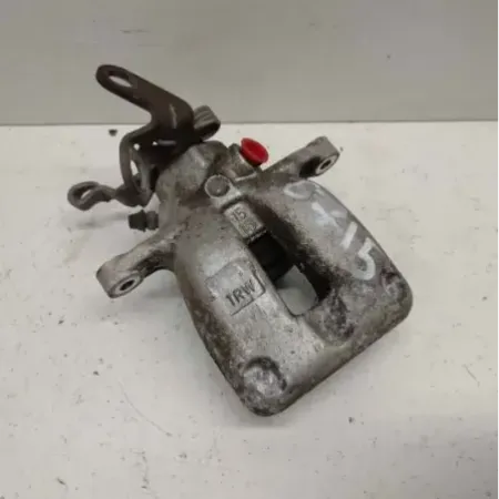 Etrier de frein arriere droit audi a3 8p