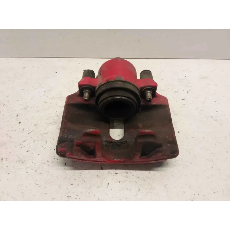 Etrier de frein avant gauche