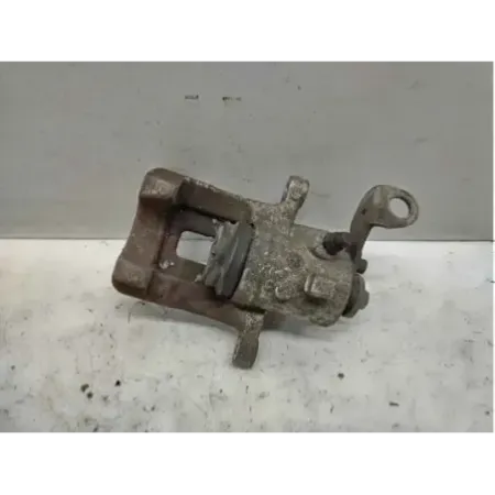 Etrier de frein arriere droit volkswagen polo aw iv