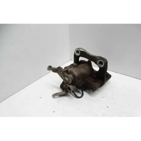 Etrier de frein arriere gauche volkswagen golf 5 v