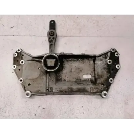 Berceau moteur volkswagen golf 5 v