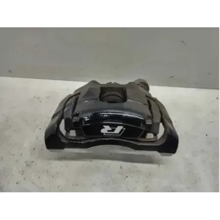 Etrier de frein avant droit volkswagen golf 6 vi