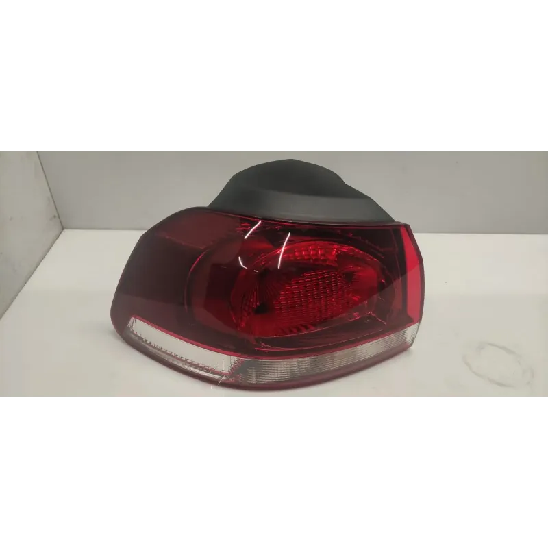 Feu arriere gauche volkswagen golf 6