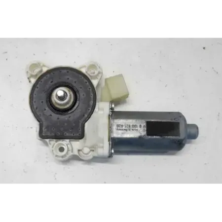 Moteur leve-glace avant droit mercedes clk