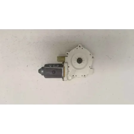 Moteur leve-glace avant droit